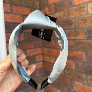 Gray Sateen Knotted Fabric Headband NWT